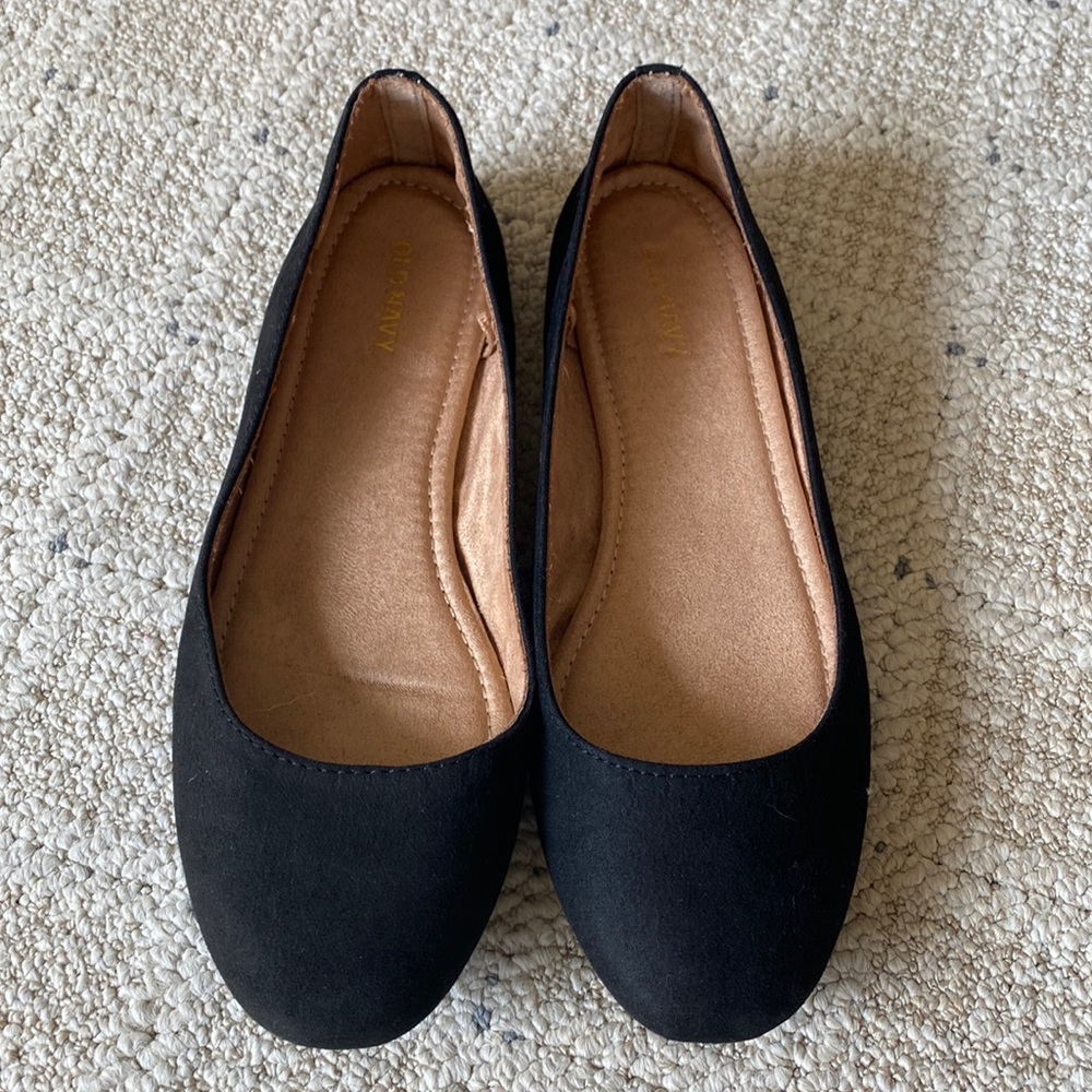 Ballet flats